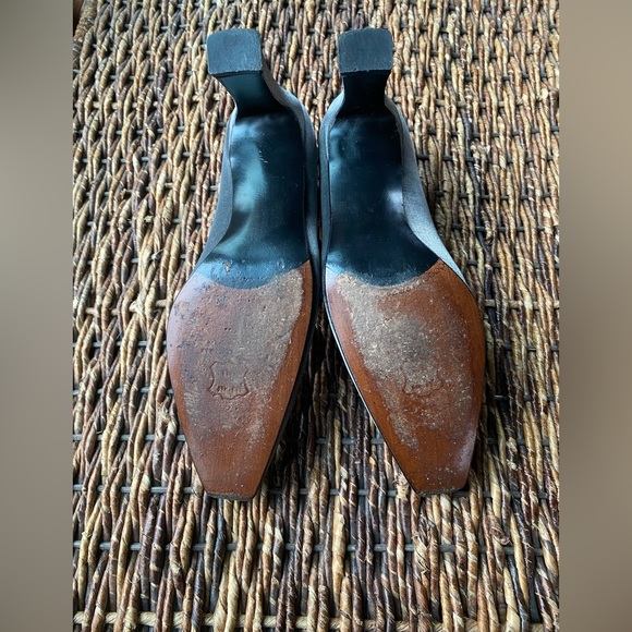 Gorgeous Stuart Weitzman evening shoes - Picture 3 of 6